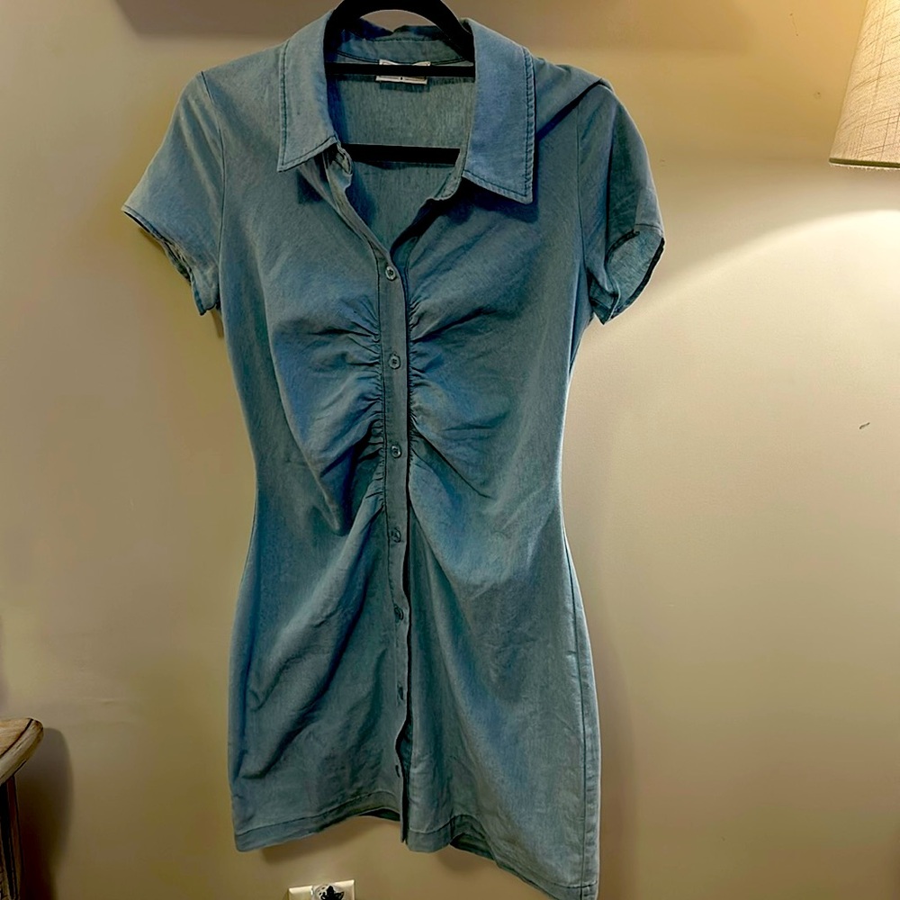Short sleeve button up blue dresss